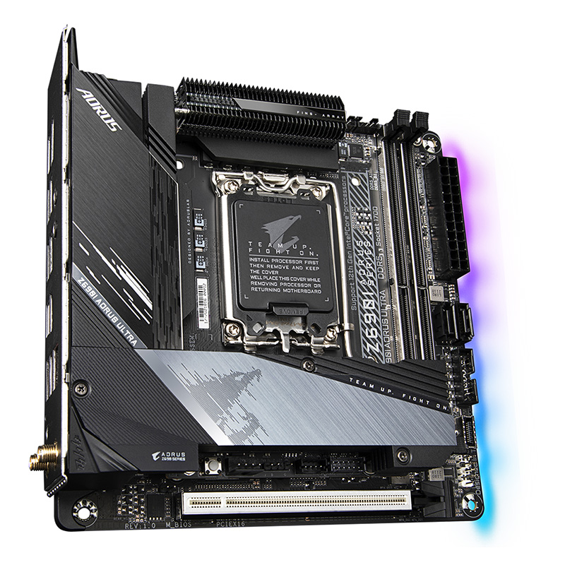 لوحة أم Gigabyte Z690I AORUS U - مراجعة Lga1700 Itx Motherboard Ddr5 وسعره